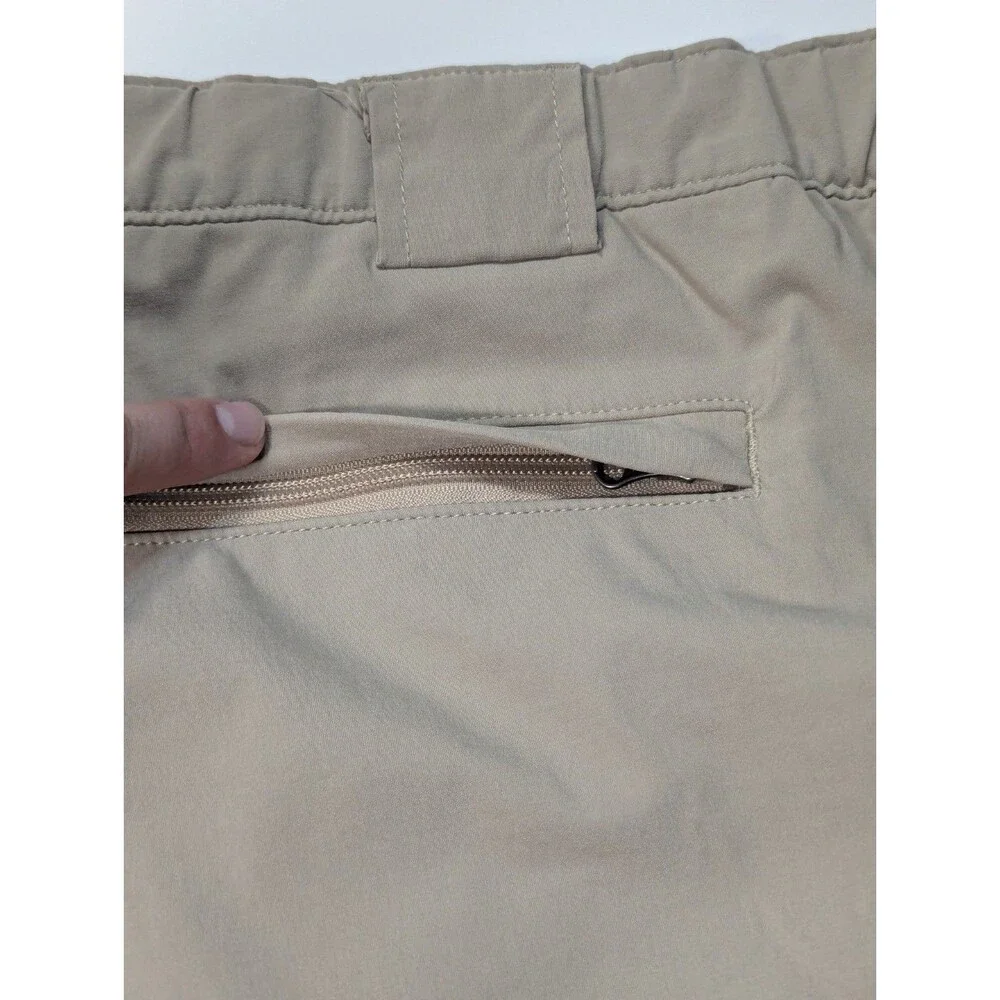 Duluth Trading Shorts Men’s 3XL Brown Zippered Cargo Work Short Hiking